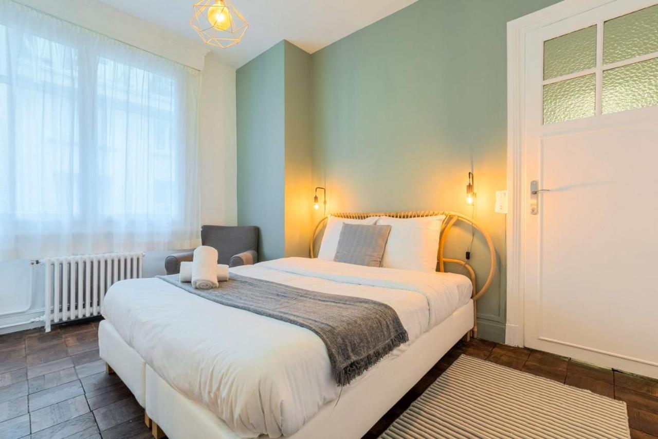 Beautiful With Balcony 4 Bedrooms! Appartement Lille